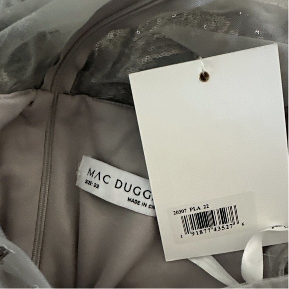 NWT $798 Mac Duggal [ 22 ] Jewel Encrusted Illusion Long Sleeve A-Line Gown Sive - Picture 3 of 16